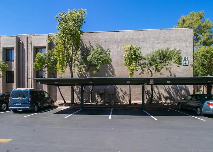 Charming Comfy In The Heart Of Old Town Scottsdale