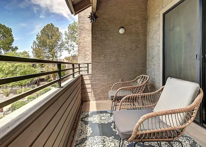 Charming Comfy In The Heart Of Old Town Scottsdale